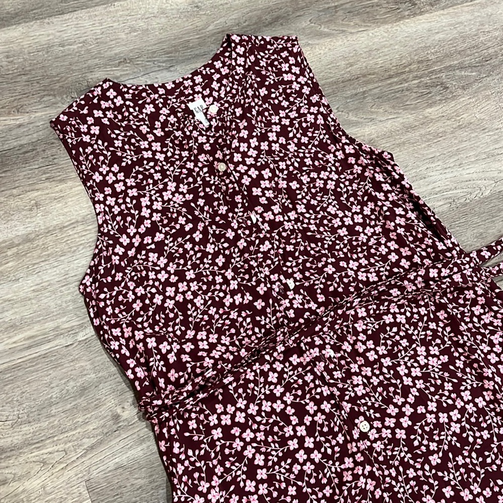 GAP Women’s Medium Tall Tank Top Style Button Front Dress with Tie Belt